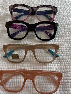 Max Studio Four-Pair Reading Glasses Set — Black, Pink, Tan, Peach Frames